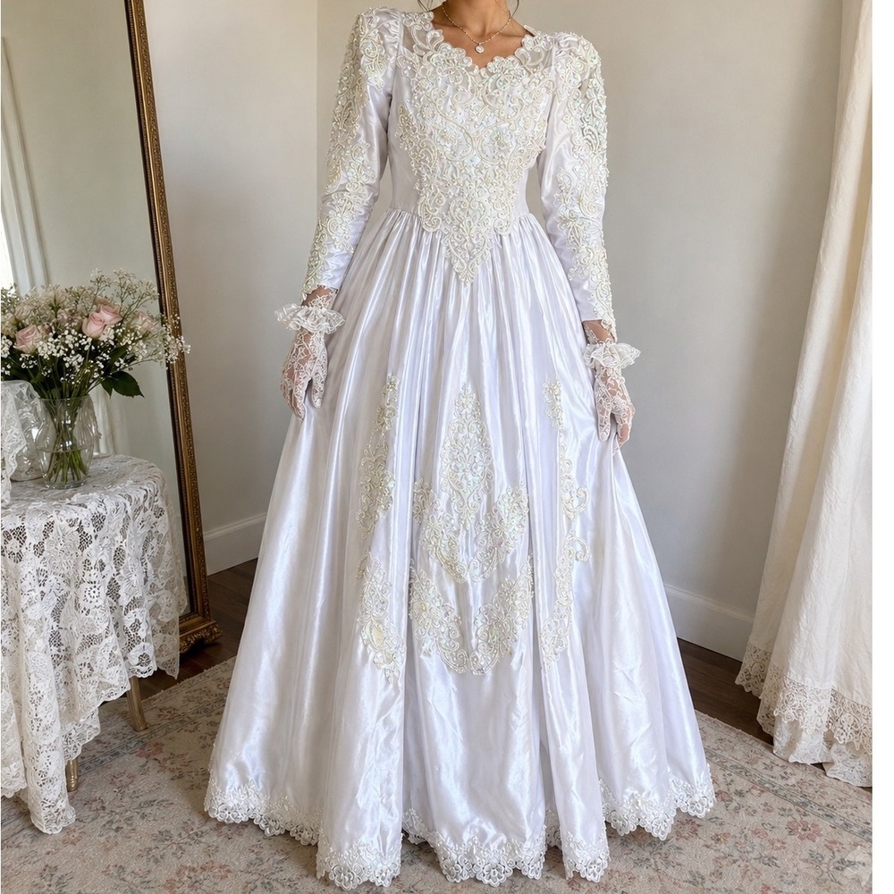 Vtg Satin Lace Sequin Wedding Dress Gown bride Victorian embroidered beaded
